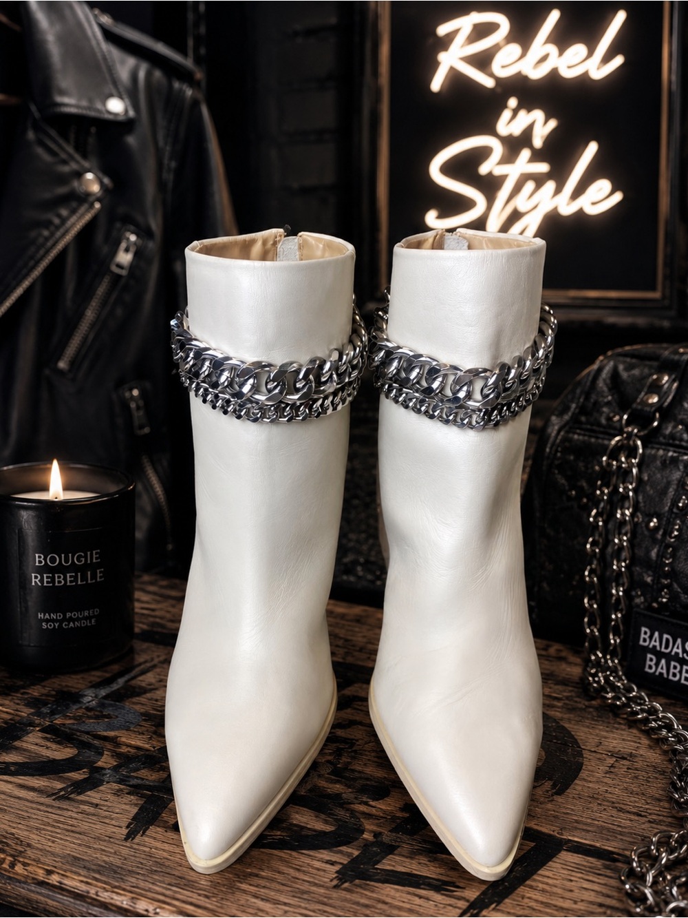 Steve Madden Tryout Leather Chain Zip Up Rocker Moto Booties • Ivory •7.5 • NWOB